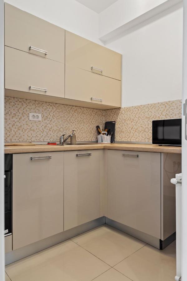 Aquarius: Upscale Flat In The Heart Of Bucharest! Daire Dış mekan fotoğraf