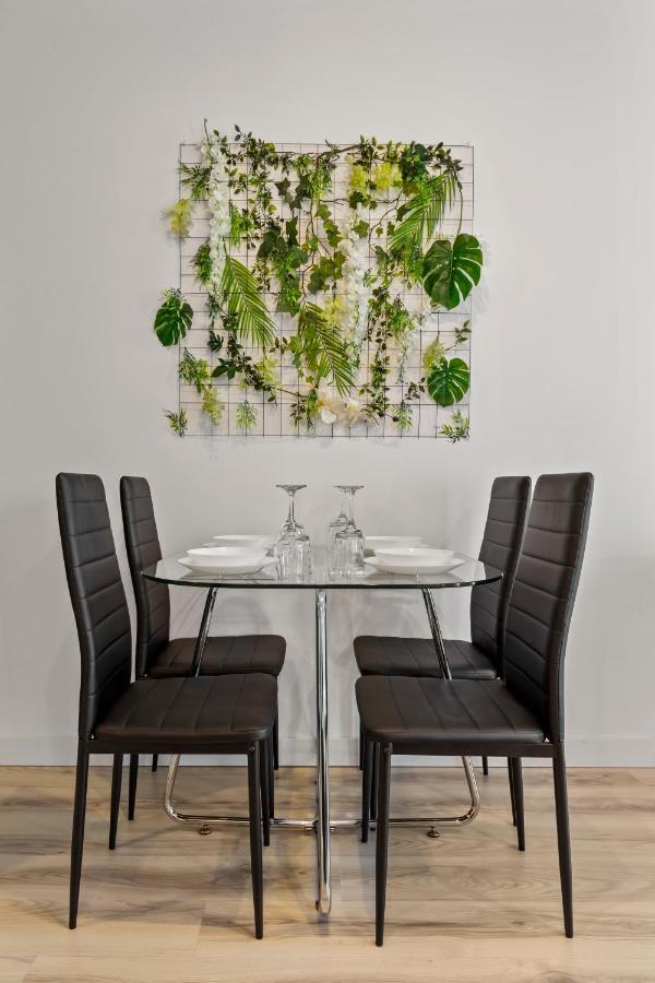 Aquarius: Upscale Flat In The Heart Of Bucharest! Daire Dış mekan fotoğraf